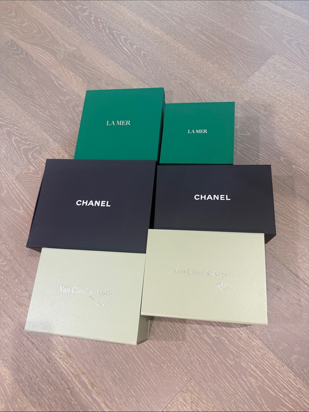 Luxury boxes